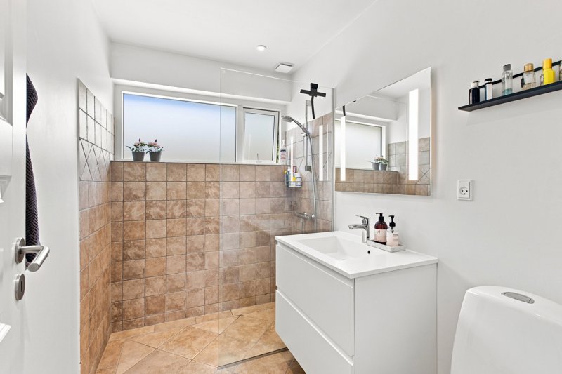 Property image number 10