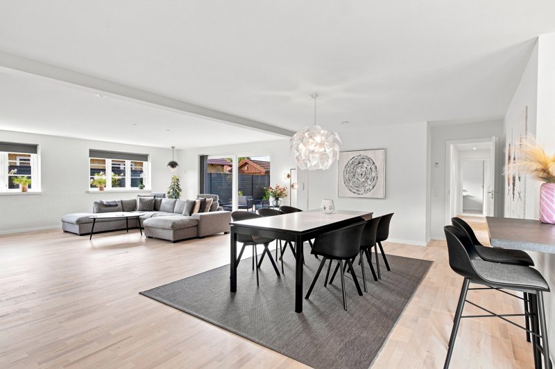 Property image number 6