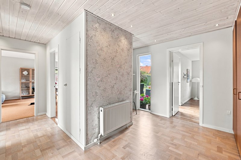 Property image number 8