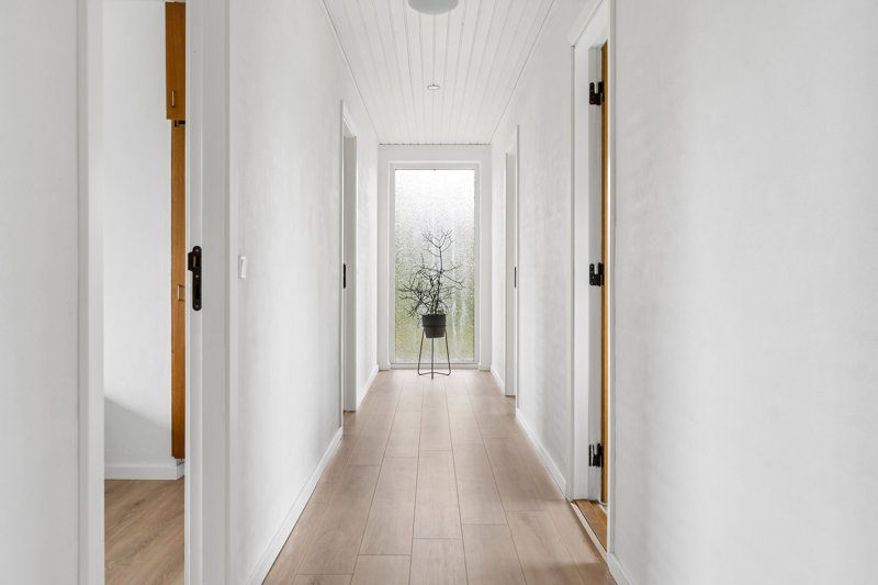 toggle-gallery-image