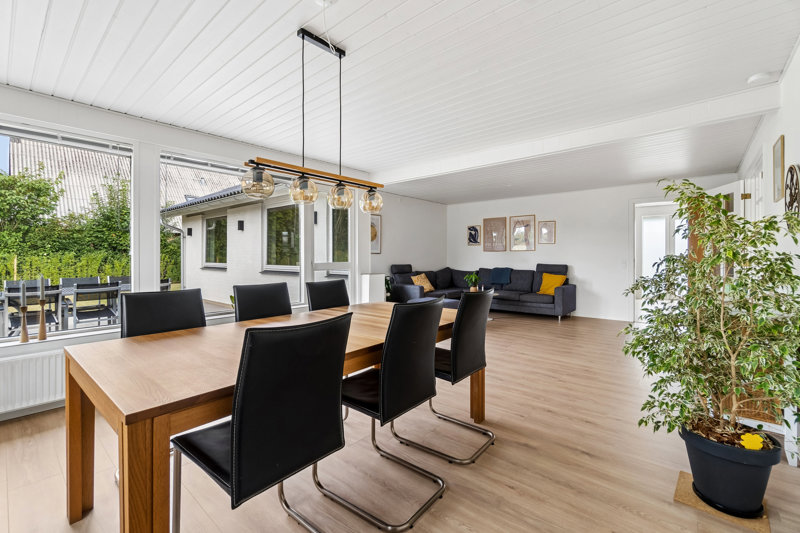 Property image number 8