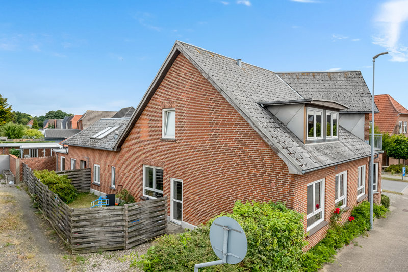 Property image number 2