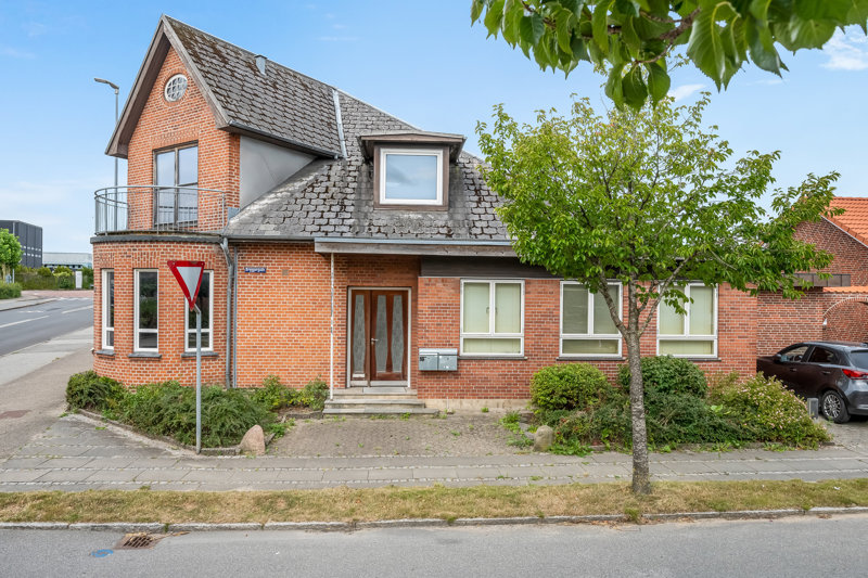 Property image number 3