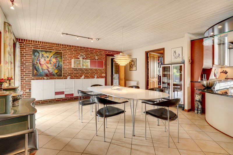 Property image number 8
