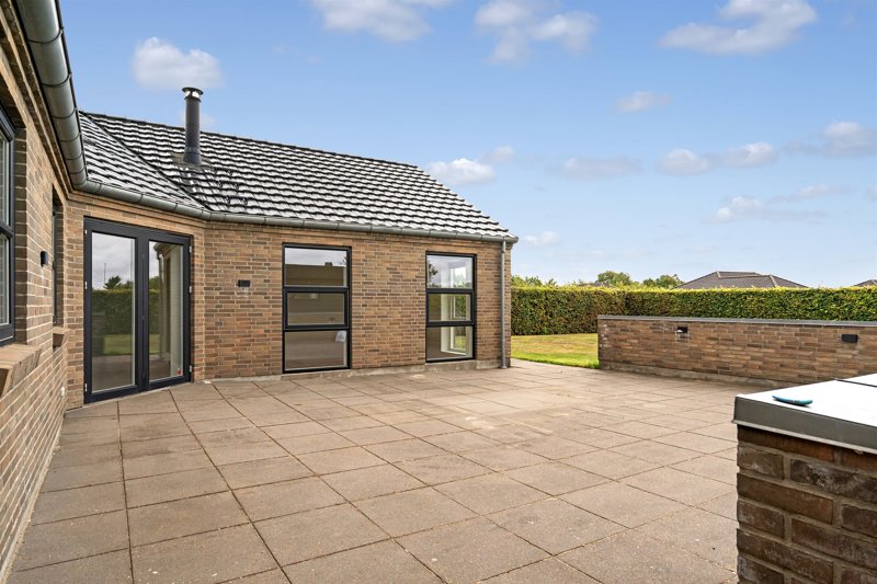 Property image number 9