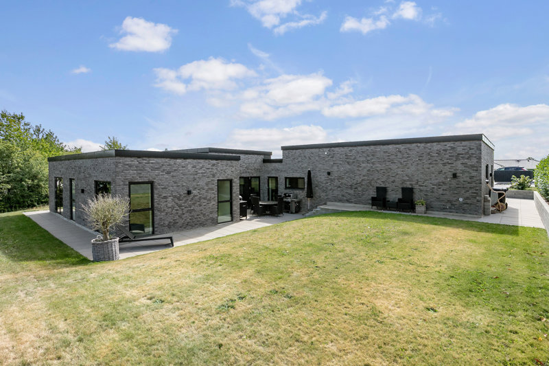 Property image number 1