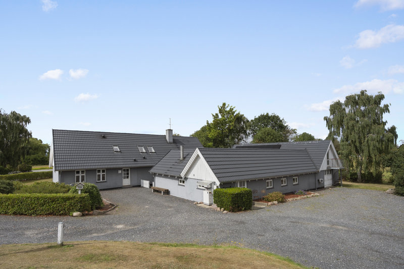 Property image number 1