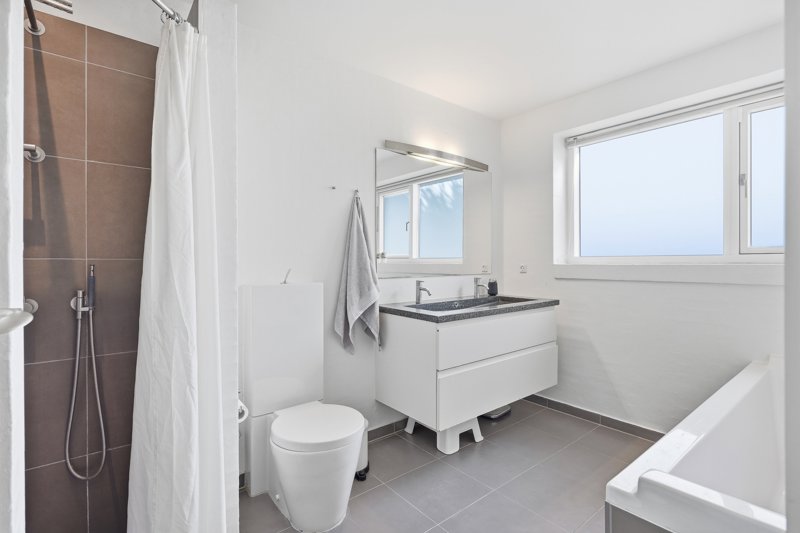 Property image number 3