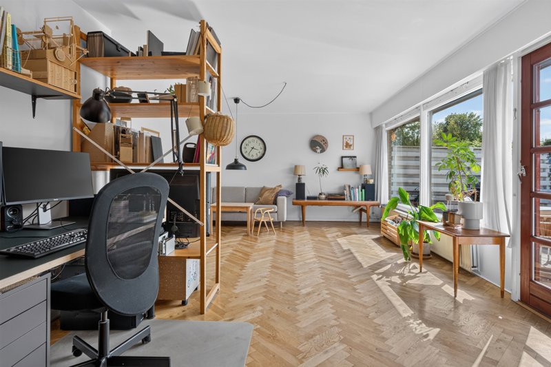 Property image number 8