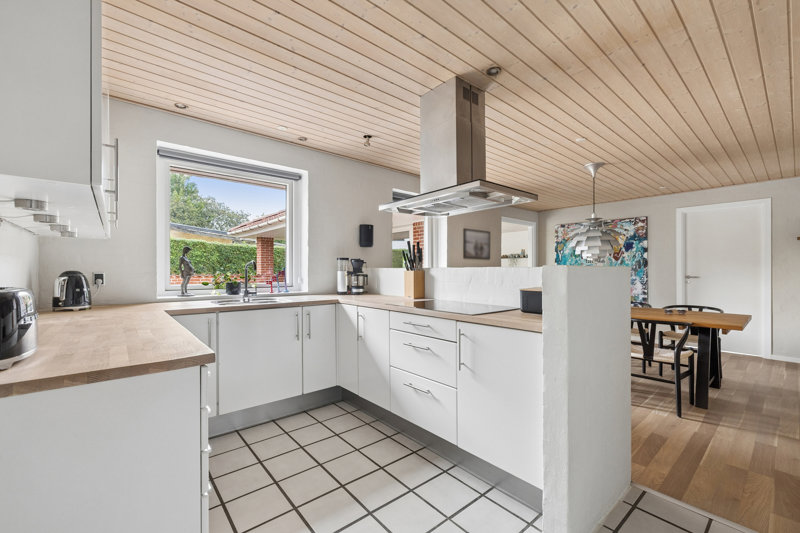 Property image number 2