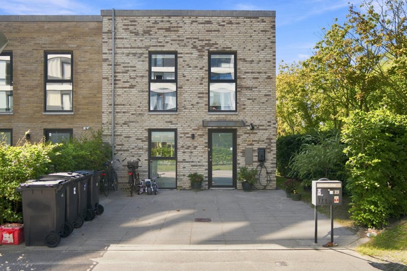 Property image number 1