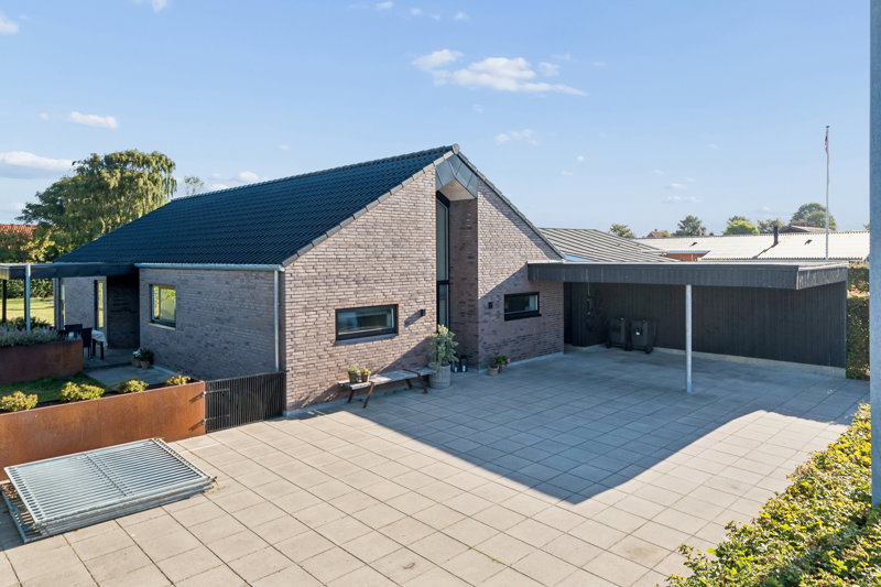 Property image number 1
