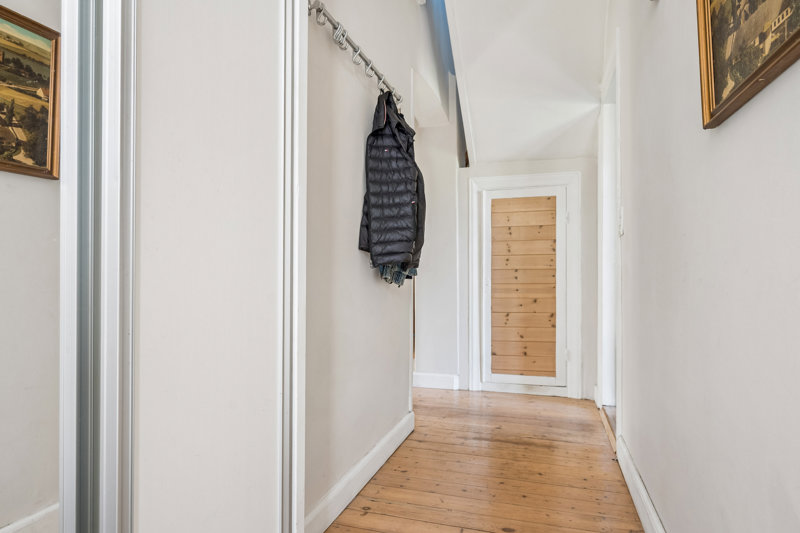 Property image number 8