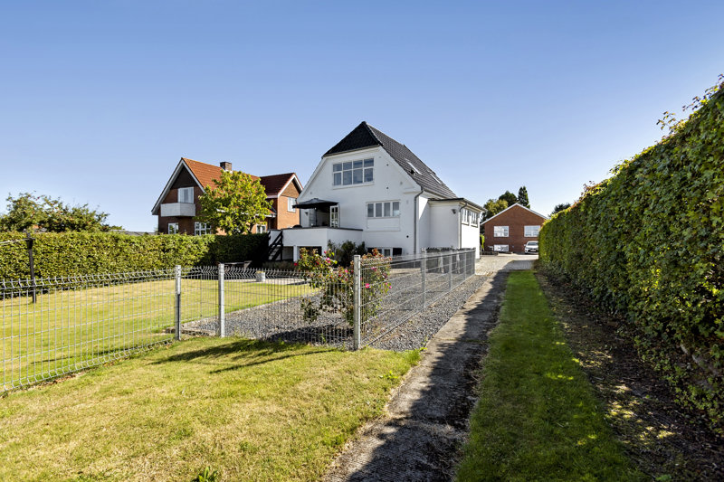 Property image number 3