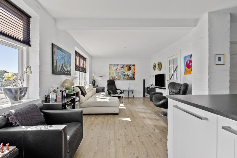 Property image number 8