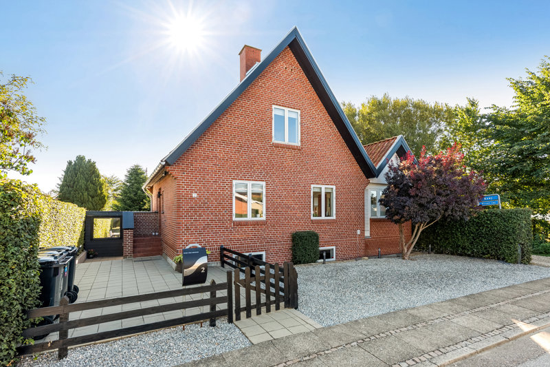 Property image number 1