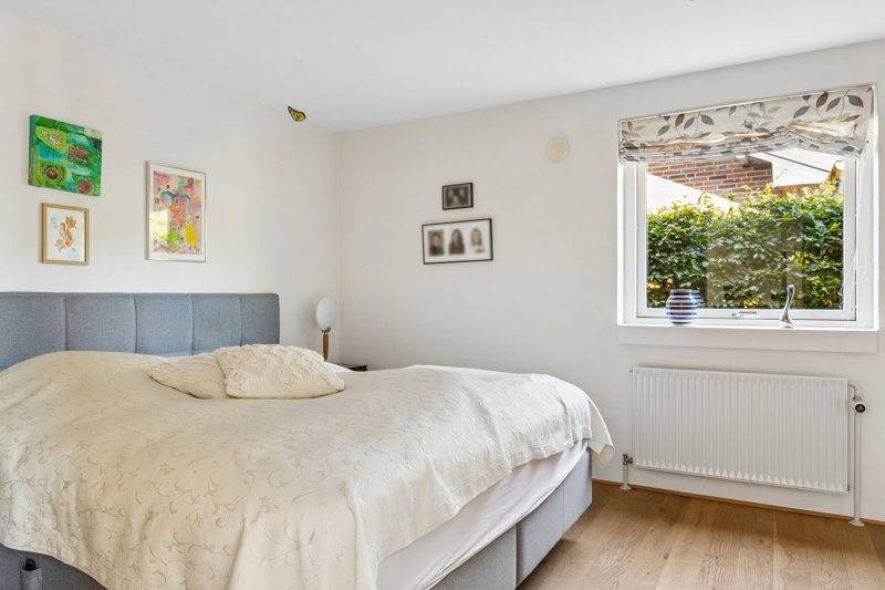 toggle-gallery-image