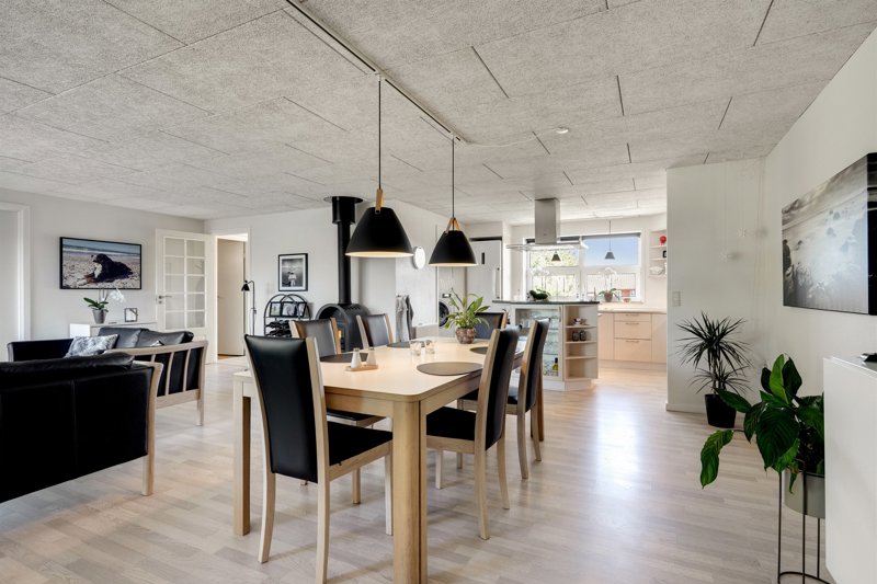 Property image number 8