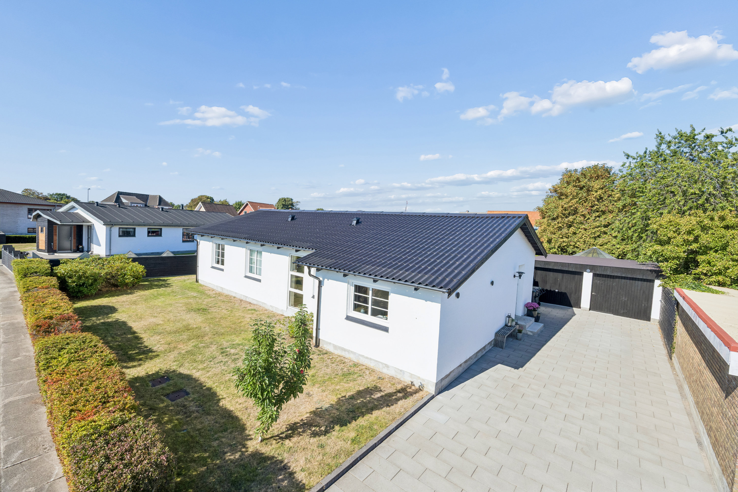 Villa på Grundtvigsvej 1 9320 Hjallerup.