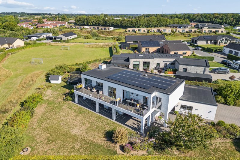 Property image number 1