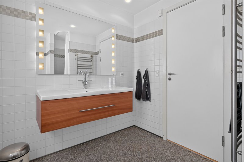 Property image number 11