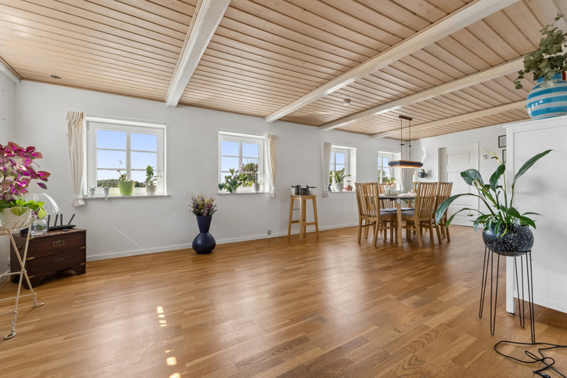 Property image number 8