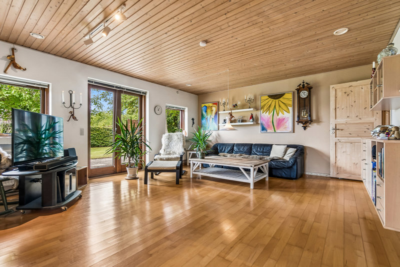 Property image number 3