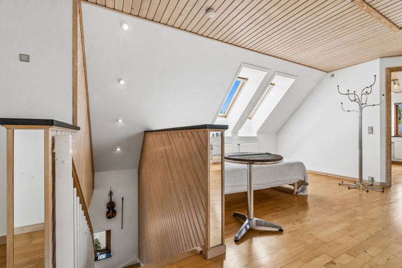 toggle-gallery-image