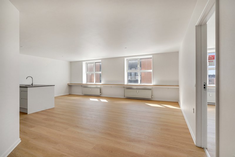 Property image number 5