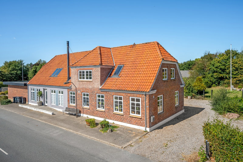 Property image number 1