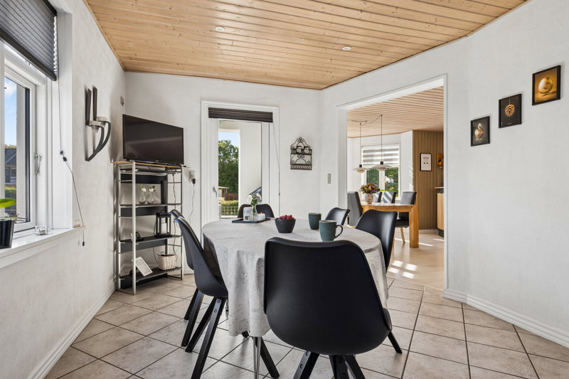 Property image number 8