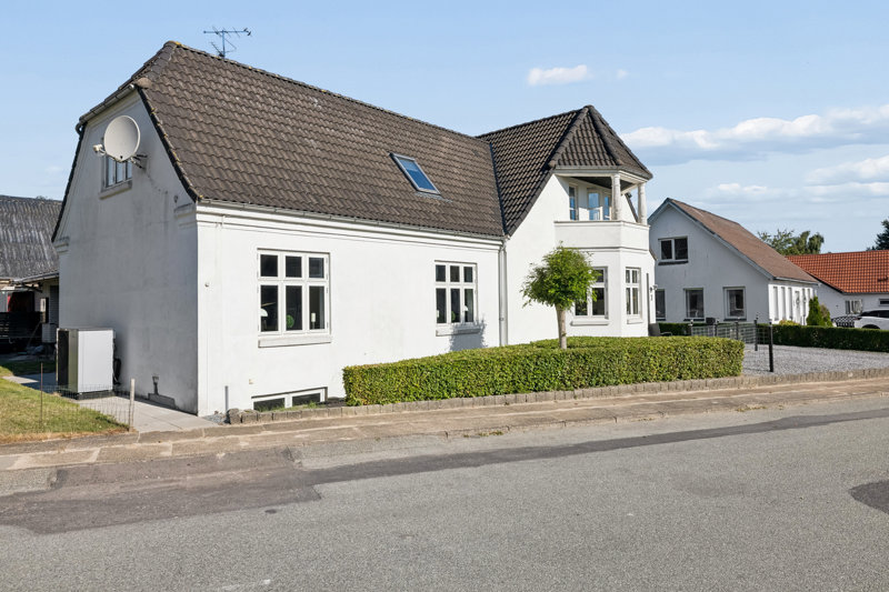Property image number 2