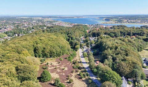 Byggegrund i naturrige omgivelser i Hadsund!