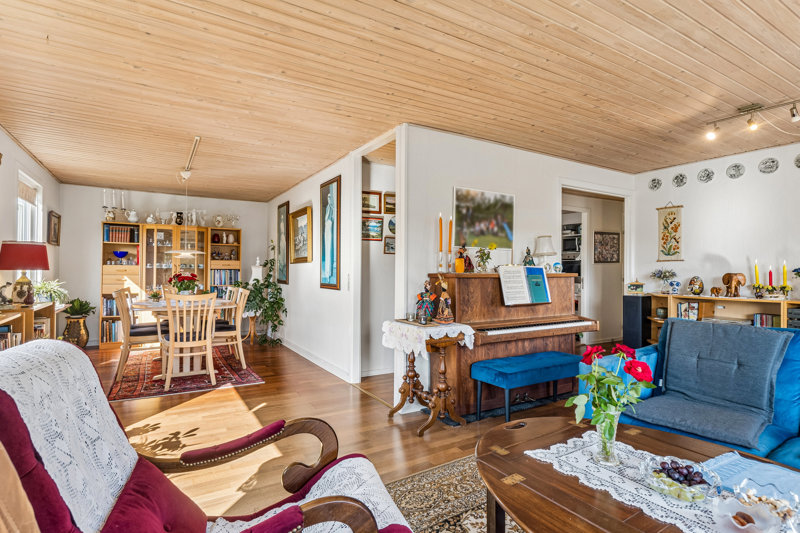 Property image number 6