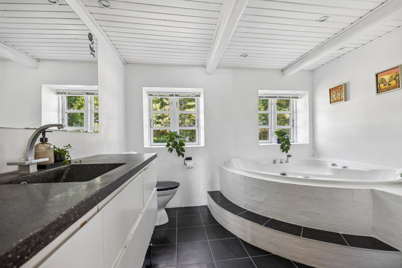 Property image number 10