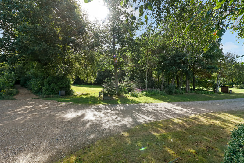 Property image number 8