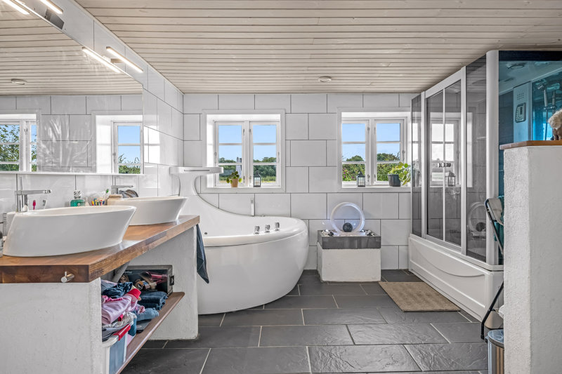 Property image number 7