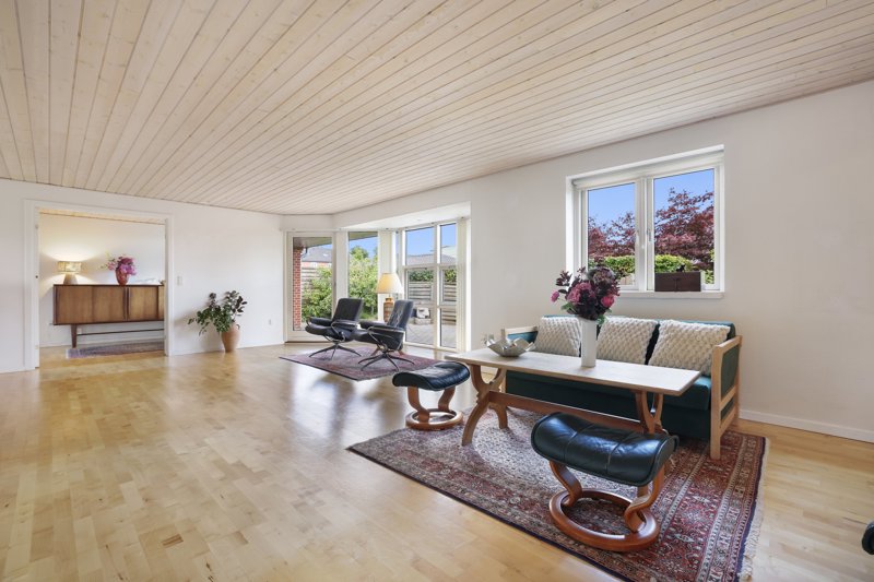 Property image number 8