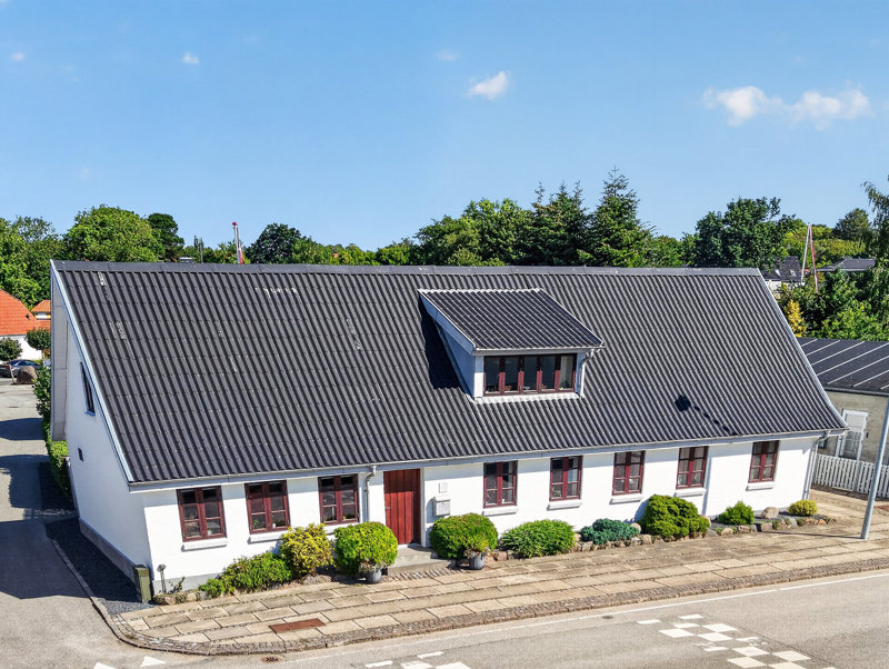 Property image number 2