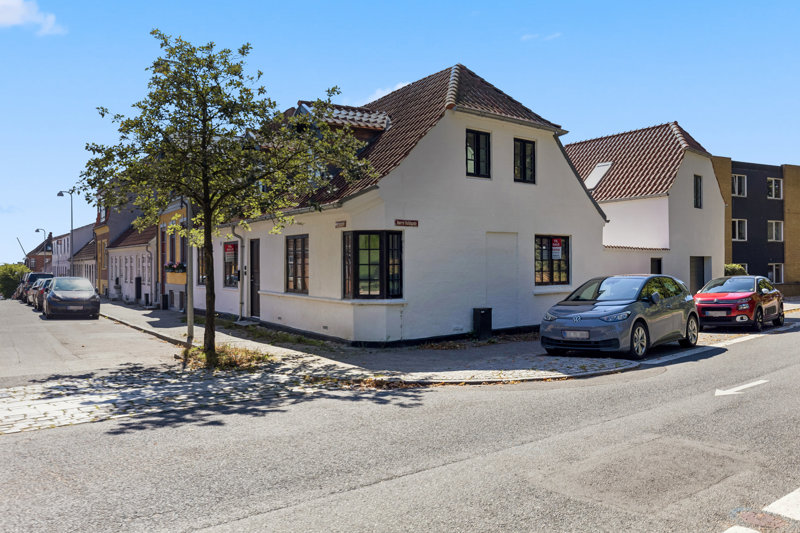 Property image number 1