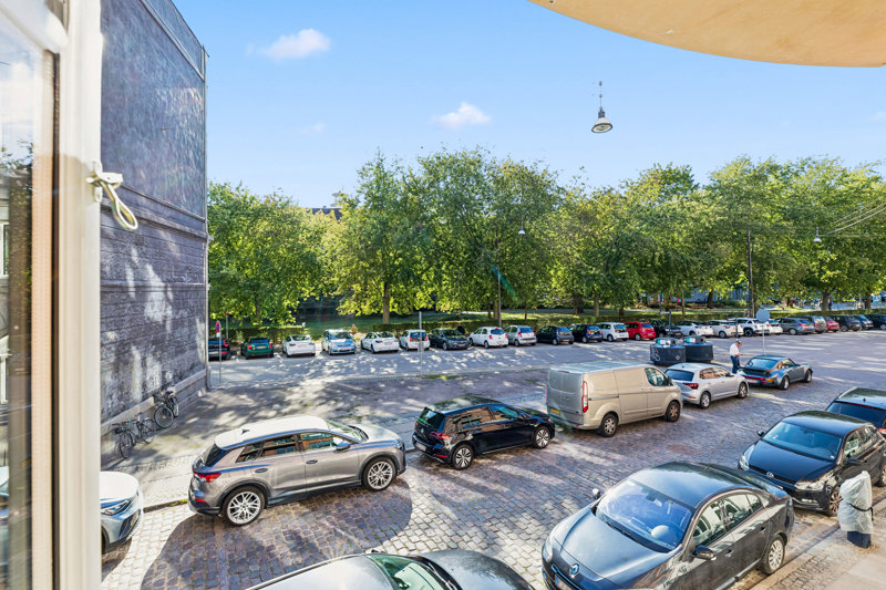 Property image number 2