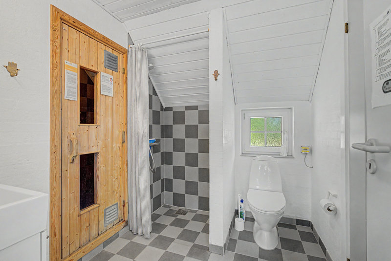 Property image number 8