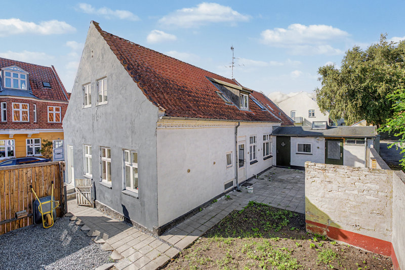 Property image number 2