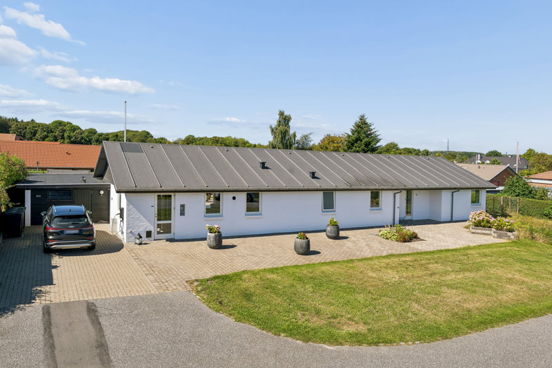 Property image number 1
