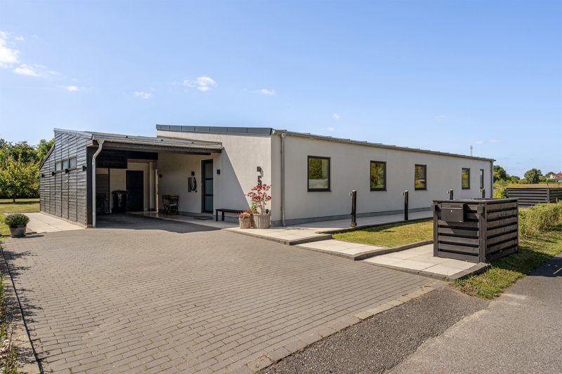 Property image number 1