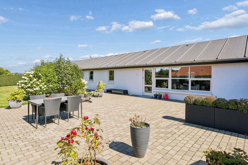 Property image number 3