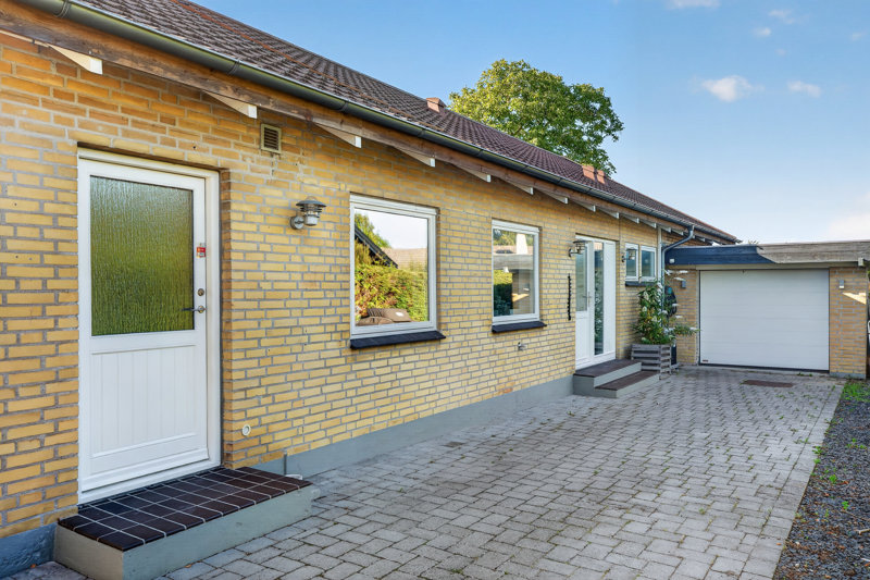 Property image number 2