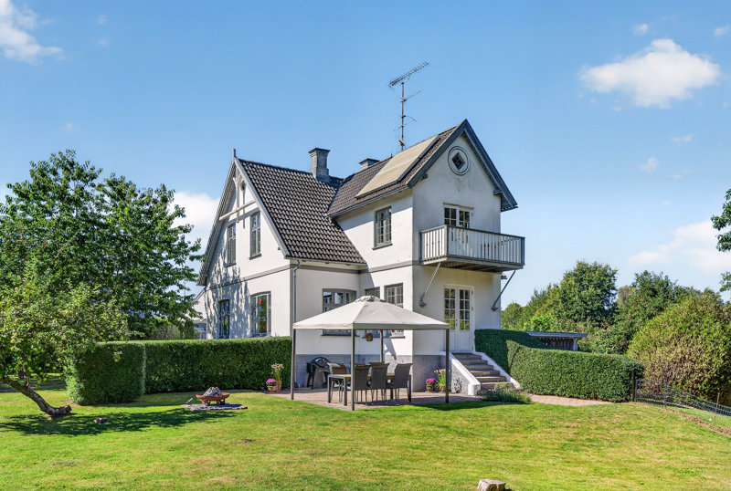 Property image number 2