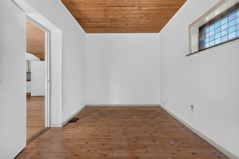 Property image number 9