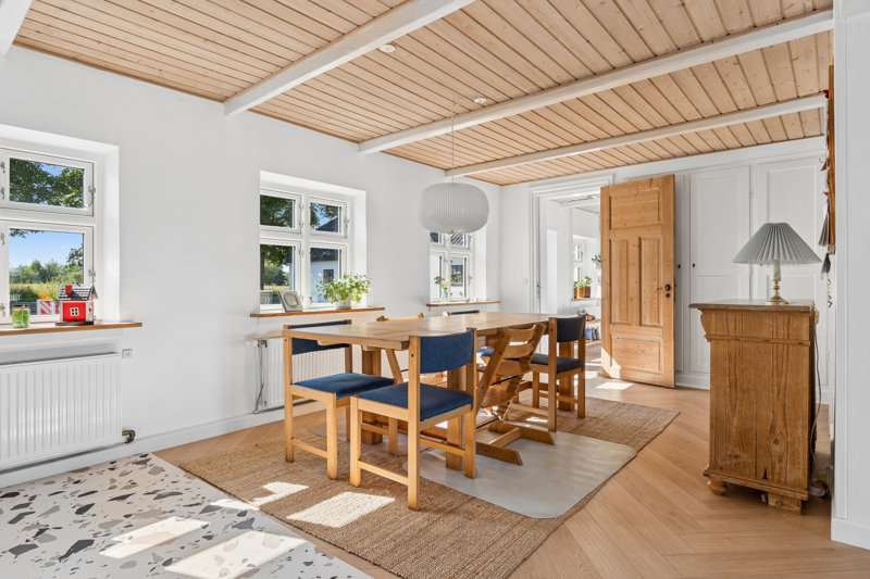 Property image number 8